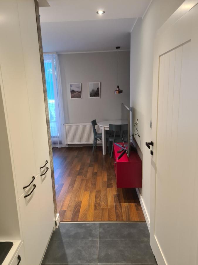 Apartament 3-Osobowy Z Miejscem Parkingowym W Swietnej Lokalizacji グダニスク エクステリア 写真